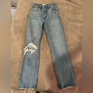 Abercrombie 90s Straight Ultra High Rise